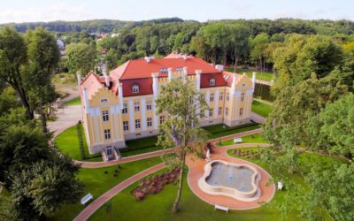 Hotel dla dorosłych – Quadrille – motyw Alicji w Krainie Czarów