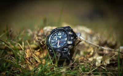 Jaki zegarek dla podróżnika wybrać?