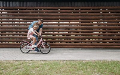 Jakie czynniki trzeba uwzględnić podczas wyboru roweru kross dla dziecka?