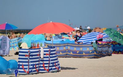 Wakacje w Polsce? Daj się zabrać do domku nad Bałtykiem!