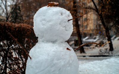 Zapas finansowy na zimę – jak rozsądnie przygotować się na sezon grzewczy i świąteczne wydatki