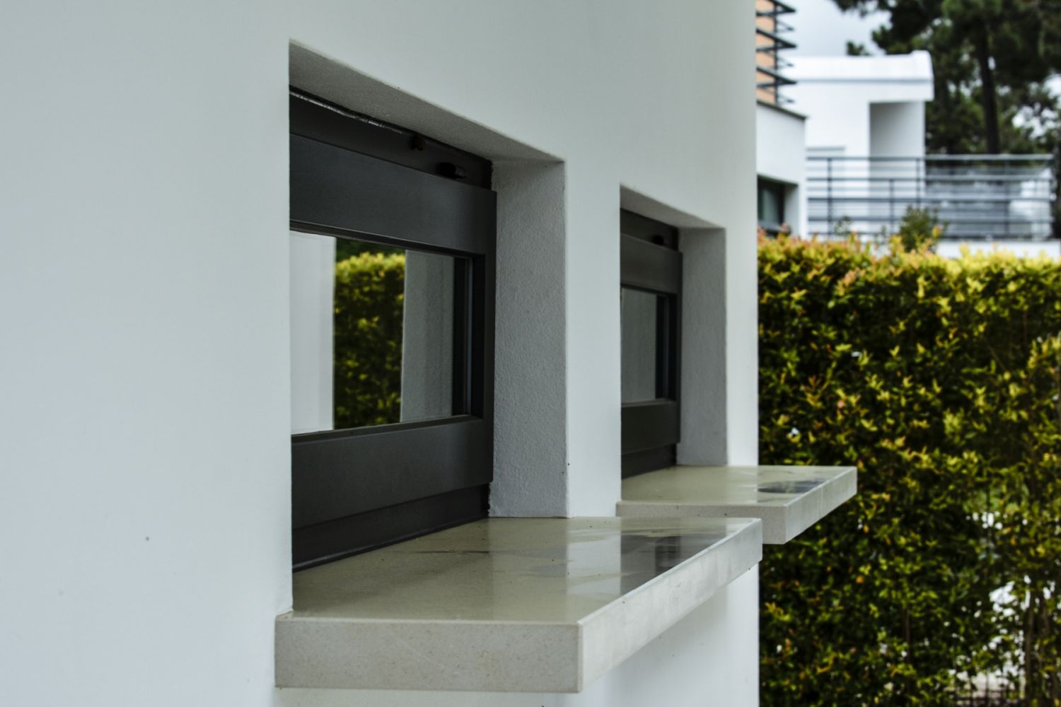 parapet zewnętrzny z kamienia naturalnego